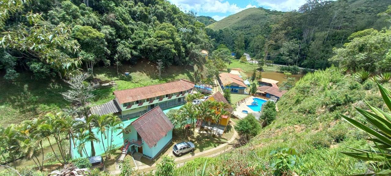 Hotel Fazenda Bonanza Энженьейру-Паулу-ди-Фронтин Экстерьер фото
