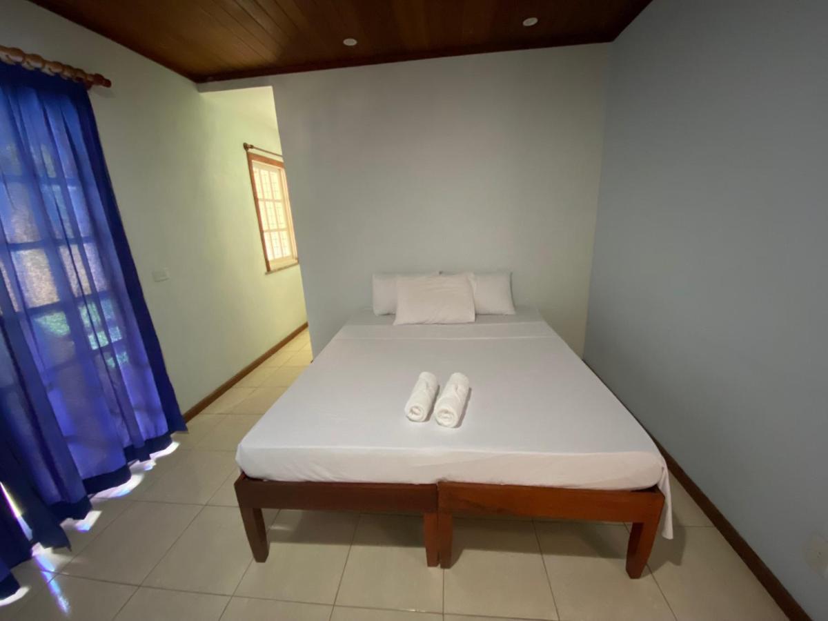 Hotel Fazenda Bonanza Энженьейру-Паулу-ди-Фронтин Экстерьер фото